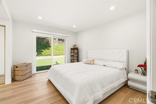 Detail Gallery Image 21 of 46 For 1301 Cameo Dr, Tustin,  CA 92780 - 4 Beds | 2 Baths