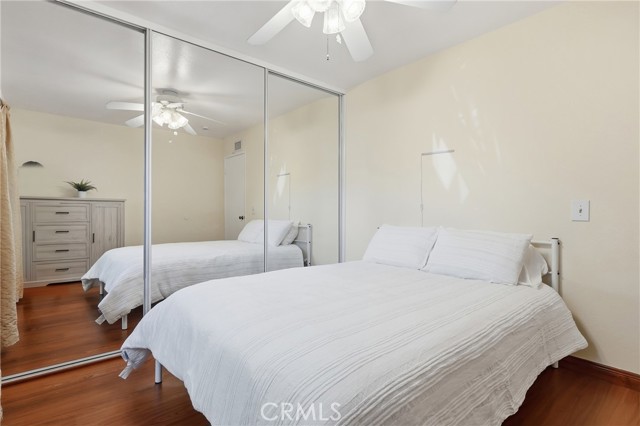 2420 Pauline Street photo 21