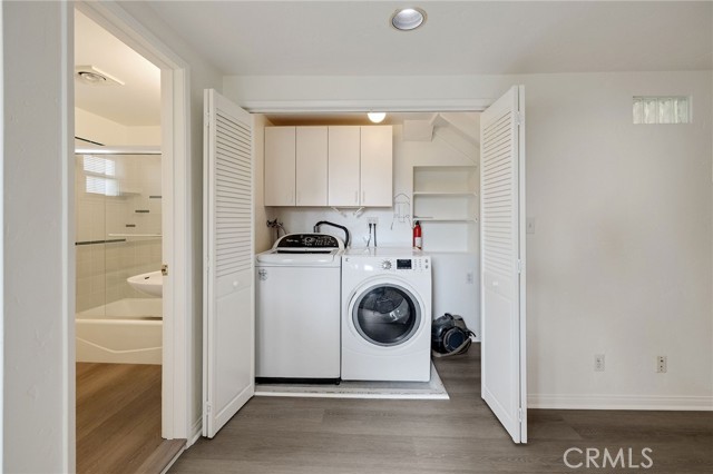 Detail Gallery Image 32 of 37 For 551 Avenue B, Redondo Beach,  CA 90277 - 3 Beds | 2/1 Baths