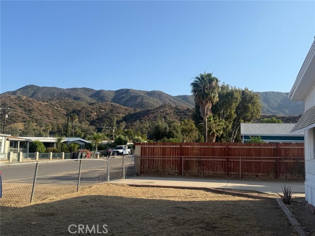 33013 Arbolado Lane, Lake Elsinore CA: https://media.crmls.org/medias/416676af-8248-4fe1-93a1-f18cc524e699.jpg