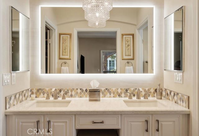 17 Auvergne, Newport Coast CA: https://media.crmls.org/medias/416751d4-a303-45ff-802d-4356babca832.jpg