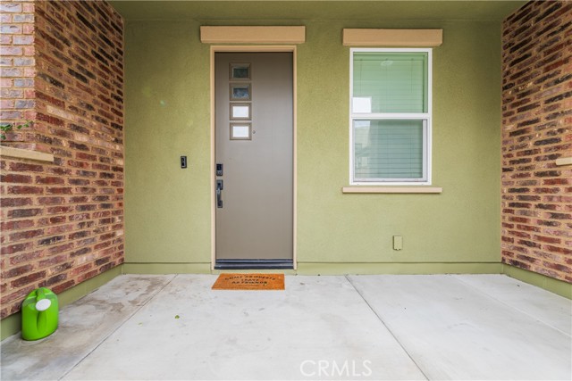 Detail Gallery Image 5 of 16 For 5720 Spring St, Buena Park,  CA 90621 - 4 Beds | 3/1 Baths