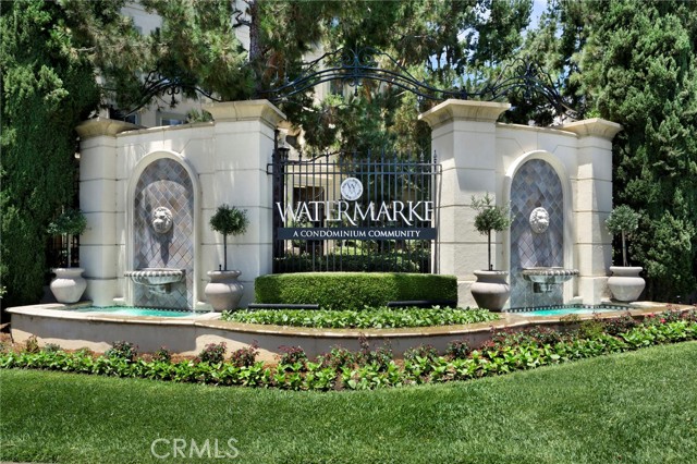 2457 Watermarke Place, Irvine CA: https://media.crmls.org/medias/4167a8eb-1186-4c77-9a5c-d07a3edbdafc.jpg