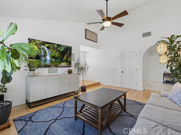 Detail Gallery Image 6 of 70 For 27214 Corry Pl, Saugus,  CA 91350 - 4 Beds | 2 Baths