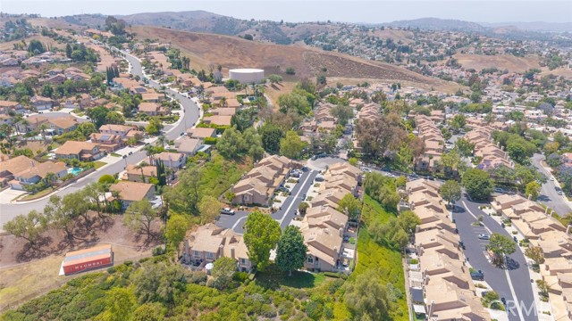 13208 Setting Sun Court, Chino Hills CA: https://media.crmls.org/medias/41699d9e-4cc9-4ae8-abf3-124871e64259.jpg