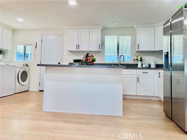 Detail Gallery Image 13 of 54 For 1560 S Otterbein Ave #44,  Rowland Heights,  CA 91748 - 3 Beds | 3 Baths