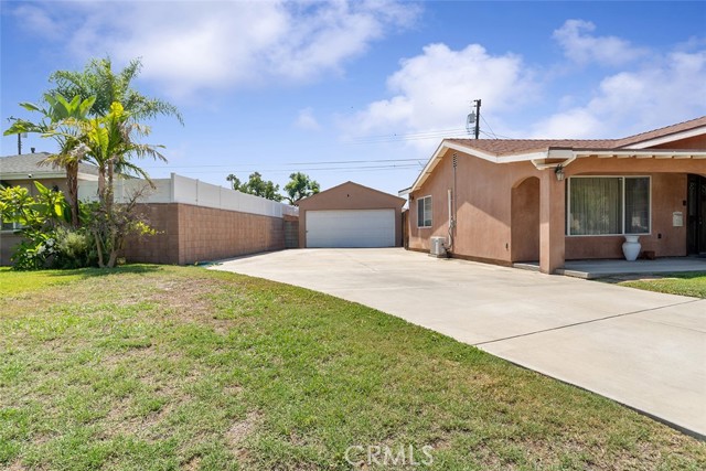 5441 N Calera Avenue, Covina CA: https://media.crmls.org/medias/416a36e4-b54e-42db-935e-791a7405cc1c.jpg