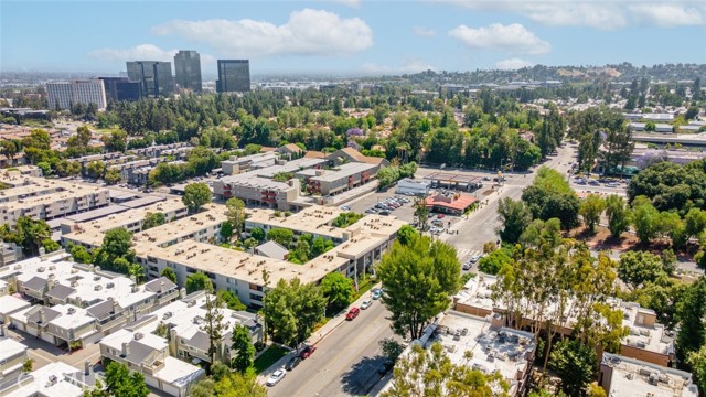 Detail Gallery Image 37 of 37 For 22100 Burbank Bld 138d,  Woodland Hills,  CA 91367 - 2 Beds | 2 Baths