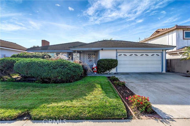 Detail Gallery Image 2 of 36 For 12082 Flagstone Ave, Garden Grove,  CA 92843 - 4 Beds | 2 Baths