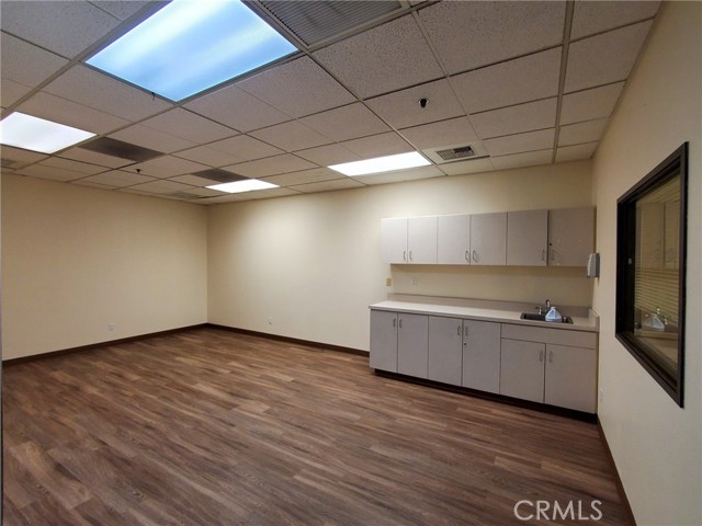 18523 Corwin Road, Apple Valley, California 92307, ,Commercial Lease,For Rent,18523 Corwin Road,CRHD25036061