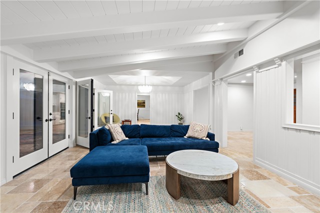 854 Guanajuato Drive, Claremont CA: https://media.crmls.org/medias/416b0ad7-3360-4d90-b150-07965085bf98.jpg