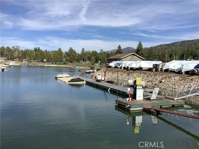 Detail Gallery Image 9 of 12 For 400 F-50 Pine Knot Bld, Big Bear Lake,  CA 92315 - – Beds | – Baths