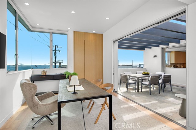 324 17th, Manhattan Beach, California 90266, 4 Bedrooms Bedrooms, 0 ,5 BathroomsBathrooms,Residential,For Sale,17th,0,SB26133569
