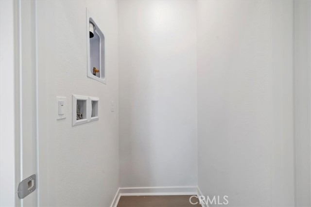 2561 Sprout Lane, Corona CA: https://media.crmls.org/medias/416c3956-7cf5-46f3-9b28-5167db3d2787.jpg