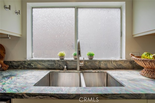 Detail Gallery Image 11 of 33 For 344 S Avenue 57, Los Angeles,  CA 90042 - 3 Beds | 2 Baths