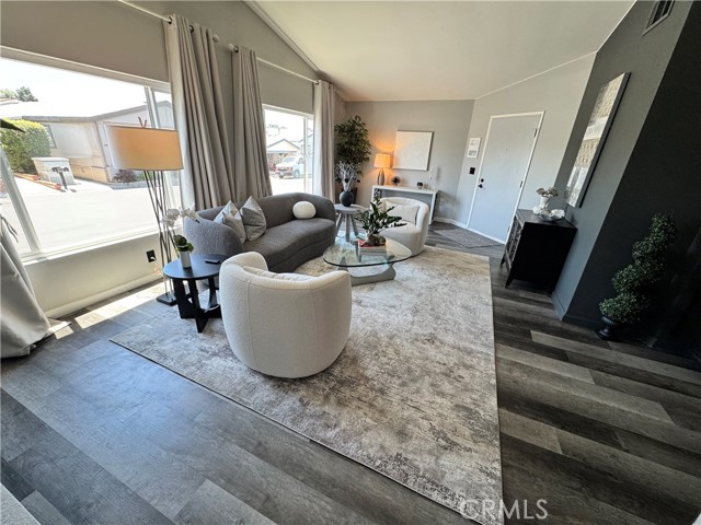 23301 Ridge Route Drive, Laguna Hills CA: https://media.crmls.org/medias/416d157f-7a58-44ae-824a-238000272396.jpg