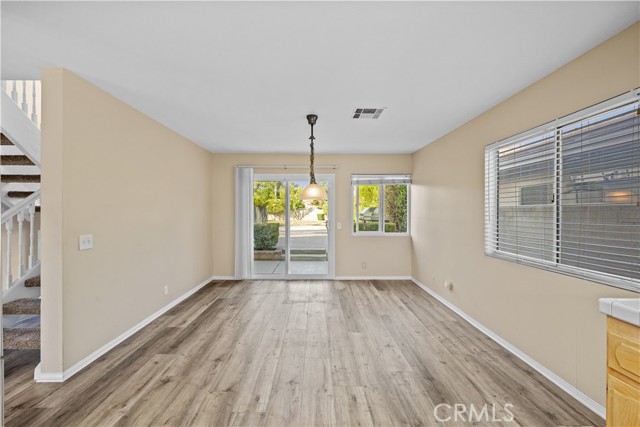 Detail Gallery Image 11 of 40 For 30340 Channel Way Dr, Canyon Lake,  CA 92587 - 3 Beds | 2/1 Baths