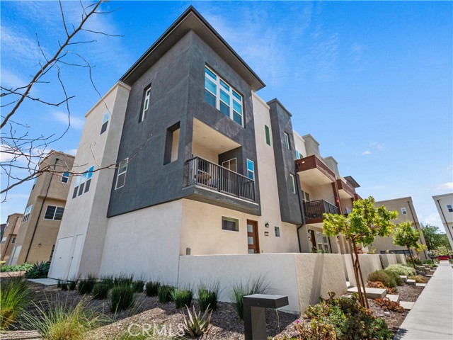 Front Image Thumbnail for CRSR26048322