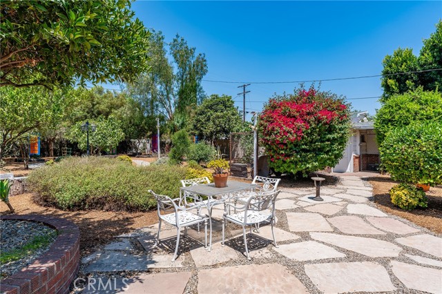 6217 Orion Avenue, Van Nuys CA: https://media.crmls.org/medias/416e5c6e-a612-4f9a-88c4-95f491e67509.jpg