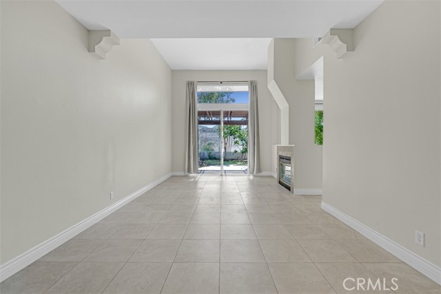 180 Via Lampara, Rancho Santa Margarita CA: https://media.crmls.org/medias/416ece31-9553-4ee5-9bec-4d53e79ed4cc.jpg