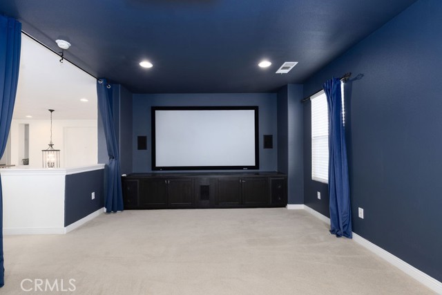 Detail Gallery Image 7 of 32 For 63 Volta Del Tintori, Lake Elsinore,  CA 92532 - 5 Beds | 4/1 Baths