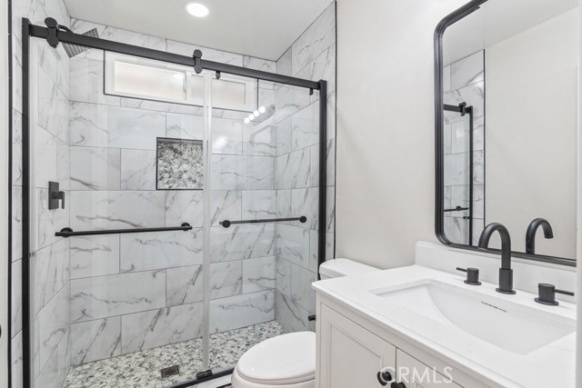 Detail Gallery Image 9 of 28 For 1132 N Chestnut Ave, Rialto,  CA 92376 - 3 Beds | 2/1 Baths