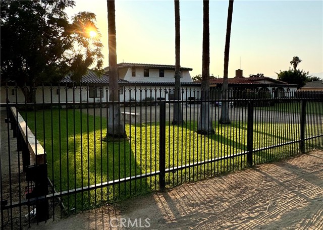 Detail Gallery Image 1 of 1 For 4204 Hillside Ave, Norco,  CA 92860 - 4 Beds | 2/1 Baths