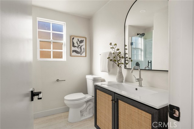 Detail Gallery Image 17 of 29 For 19010 Gunlock, Carson,  CA 90746 - 5 Beds | 3 Baths