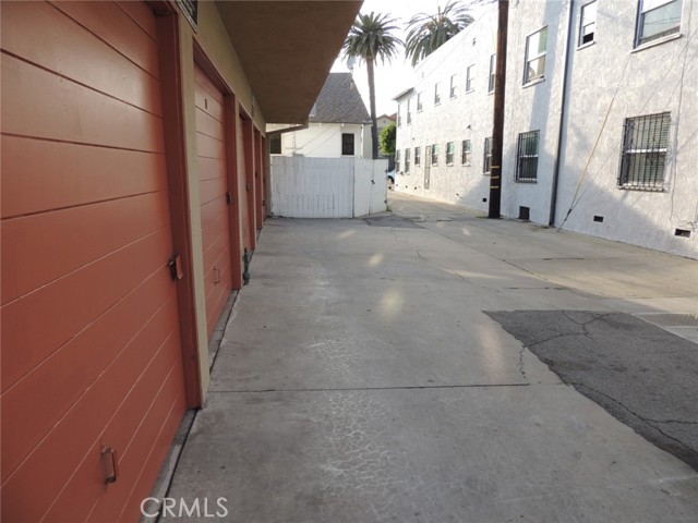 Detail Gallery Image 26 of 26 For 819 E 4th #1,  Long Beach,  CA 90802 - 1 Beds | 1 Baths