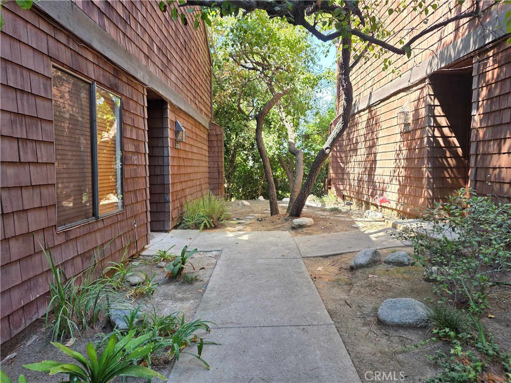 2763 Pine Creek Circle