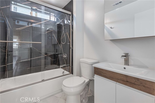 Detail Gallery Image 36 of 46 For 14424 Buvan Ct, Moreno Valley,  CA 92555 - 5 Beds | 3/1 Baths