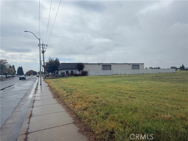 Detail Gallery Image 5 of 6 For 2051 Wardrobe, Merced,  CA 95341 - – Beds | – Baths