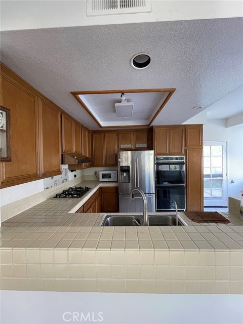 Detail Gallery Image 15 of 18 For 6 Latina, Irvine,  CA 92614 - 4 Beds | 2/1 Baths