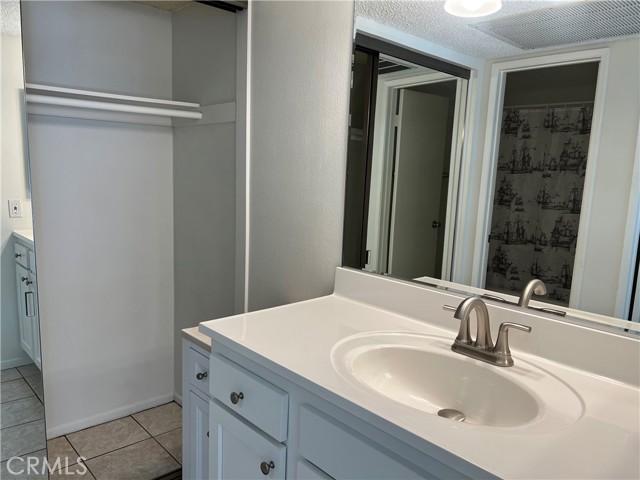Detail Gallery Image 13 of 15 For 23224 Orange, Lake Forest,  CA 92630 - 1 Beds | 1 Baths