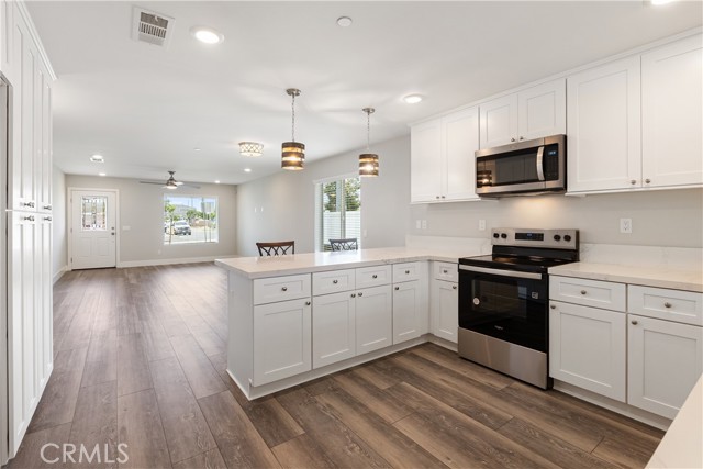 Detail Gallery Image 13 of 59 For 6018 William St, Riverside,  CA 92504 - – Beds | – Baths