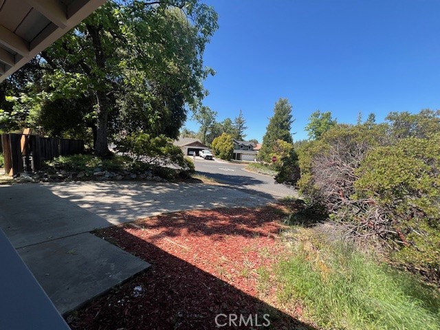 Detail Gallery Image 5 of 33 For 22101 Kay Ct, Sonora,  CA 95370 - 3 Beds | 2/1 Baths