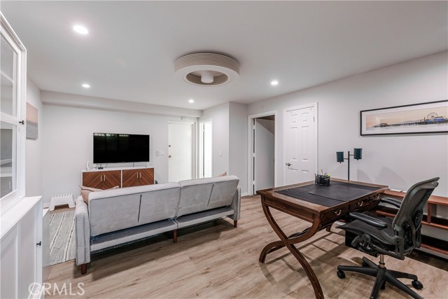 Detail Gallery Image 44 of 51 For 1219 S Catalina Ave, Redondo Beach,  CA 90277 - 4 Beds | 3/1 Baths