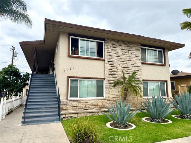 1120 N East Street, Anaheim CA: https://media.crmls.org/medias/4174d0cc-8077-4577-a81d-51e6c80752d5.jpg
