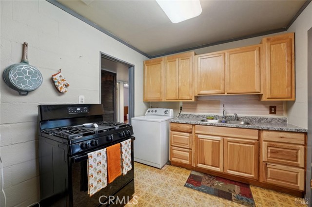 68 Glenwood Drive, Napa CA: https://media.crmls.org/medias/4174f536-6478-4491-b3ae-0c0bf965d3bf.jpg