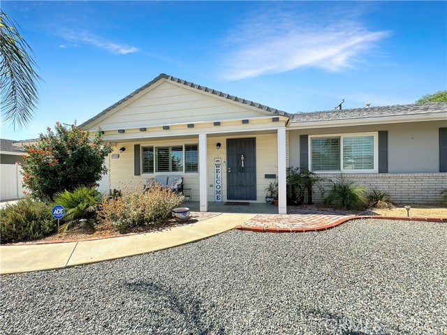 Detail Gallery Image 5 of 31 For 26378 Ridgemoor Rd, Menifee,  CA 92586 - 3 Beds | 2 Baths