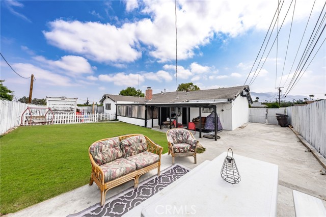 5015 Berryhill Place, Riverside CA: https://media.crmls.org/medias/417583e2-9d63-48ea-812c-fca37a299fe2.jpg