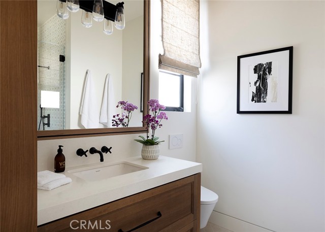 Detail Gallery Image 41 of 47 For 615 Lido Park Dr, Newport Beach,  CA 92663 - 4 Beds | 4/1 Baths