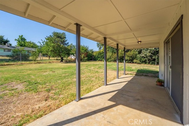 21999 Riverside Avenue, Red Bluff CA: https://media.crmls.org/medias/4178317b-f611-4fc0-afbb-665501c1d8a8.jpg