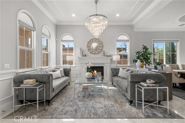 Image 8 of 47 For 6247 Ivar  