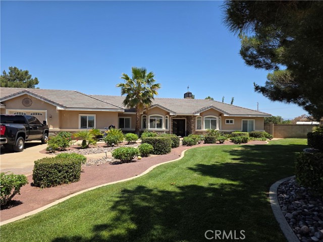 Detail Gallery Image 1 of 47 For 42036 Desert Sage Ave, Lancaster,  CA 93536 - 5 Beds | 3 Baths