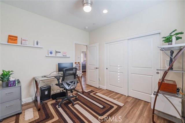 Detail Gallery Image 14 of 25 For 14944 Texaco, Paramount,  CA 90723 - 3 Beds | 2/1 Baths