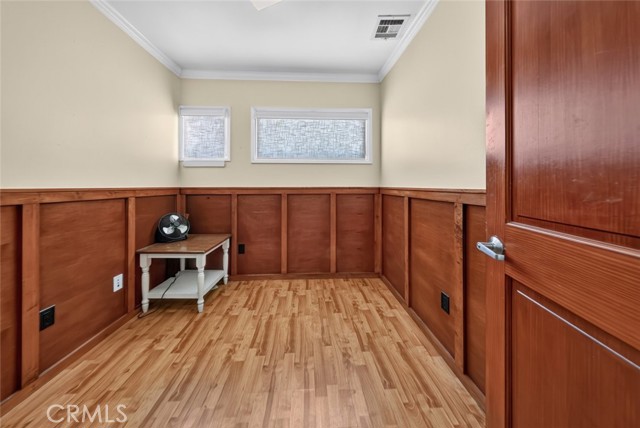  Commercial for Sale in Burbank, California