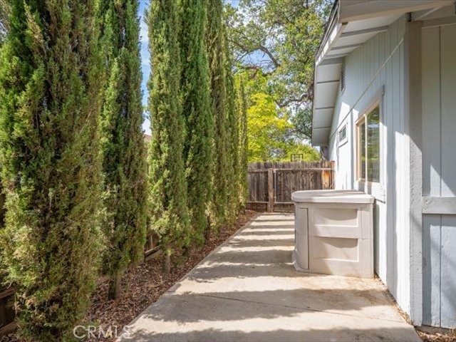 Detail Gallery Image 33 of 48 For 667 Brookridge Dr, Redding,  CA 96003 - 2 Beds | 2 Baths