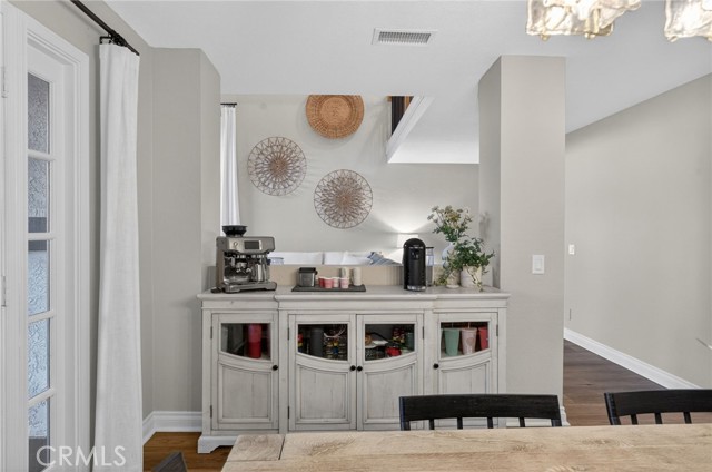 Detail Gallery Image 24 of 69 For 964 S Rim Crest, Anaheim,  CA 92807 - 2 Beds | 2/1 Baths