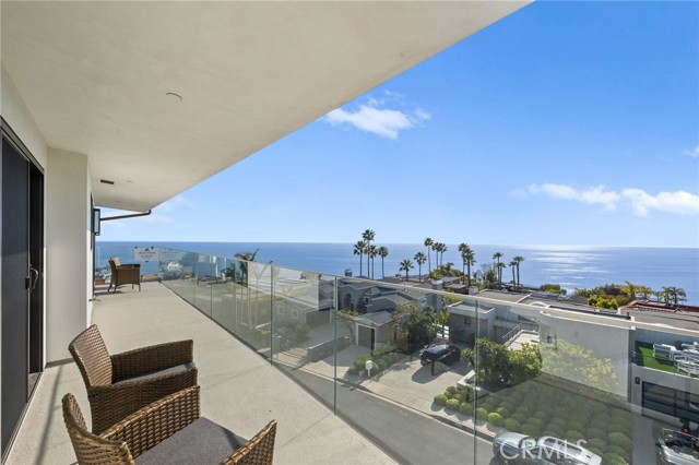 Detail Gallery Image 34 of 42 For 723 Balboa Ave, Laguna Beach,  CA 92651 - 4 Beds | 4 Baths